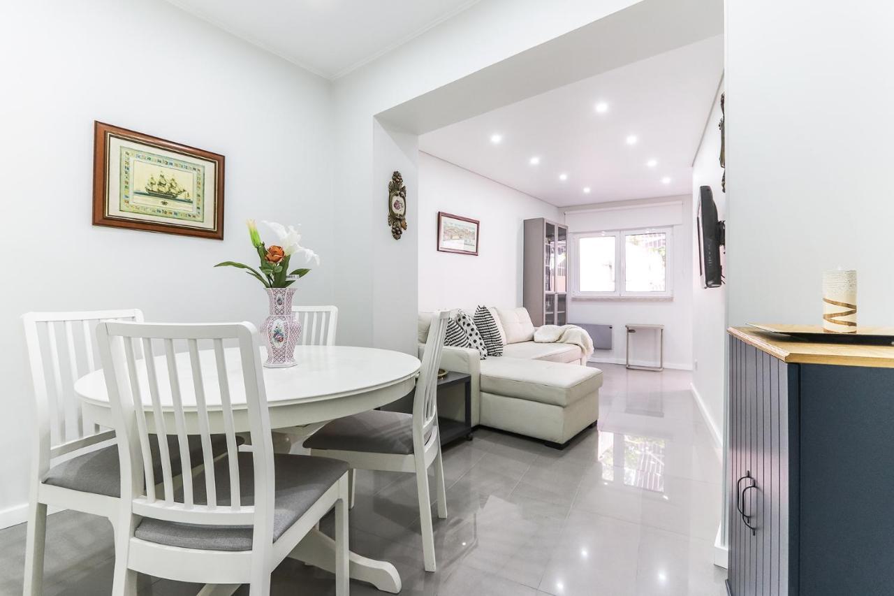 Vita Portucale ! Moscavide Casa Branca W/ Terrace Lisboa Kültér fotó